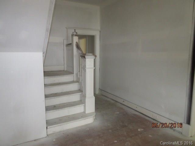 147 Walnut Street Chester, SC 29706 - Photo 3 of 19 Gallery Image 3
