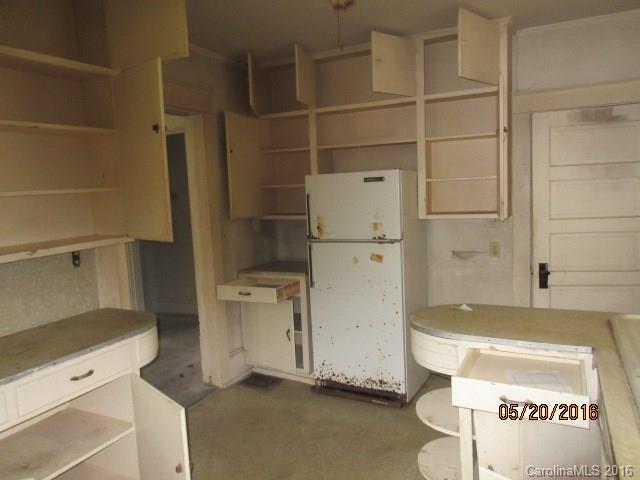 147 Walnut Street Chester, SC 29706 - Photo 5 of 19 Gallery Image 5