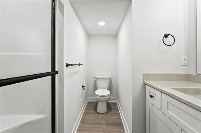 $389,900 | 11226 North Oak Trafficway, Kansas City, MO 64155