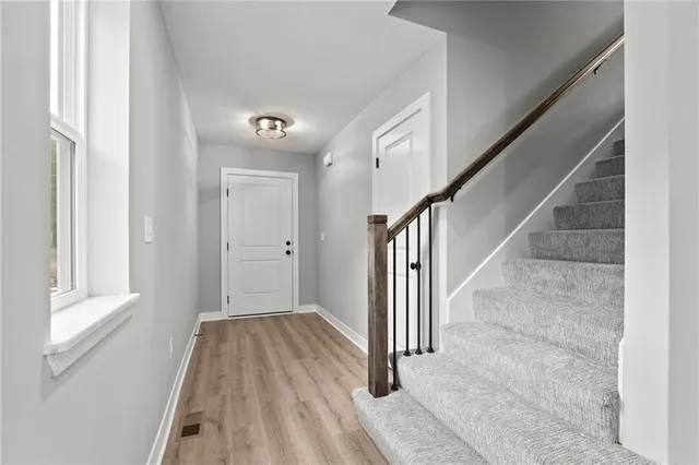 $389,900 | 11226 North Oak Trafficway, Kansas City, MO 64155