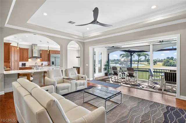 $1,495,000 | 811 Birdie View Point, Sanibel, FL 33957