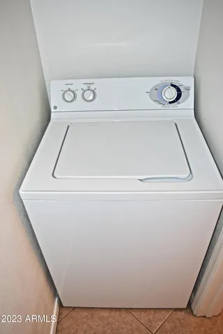 a close up view of washer and dryer