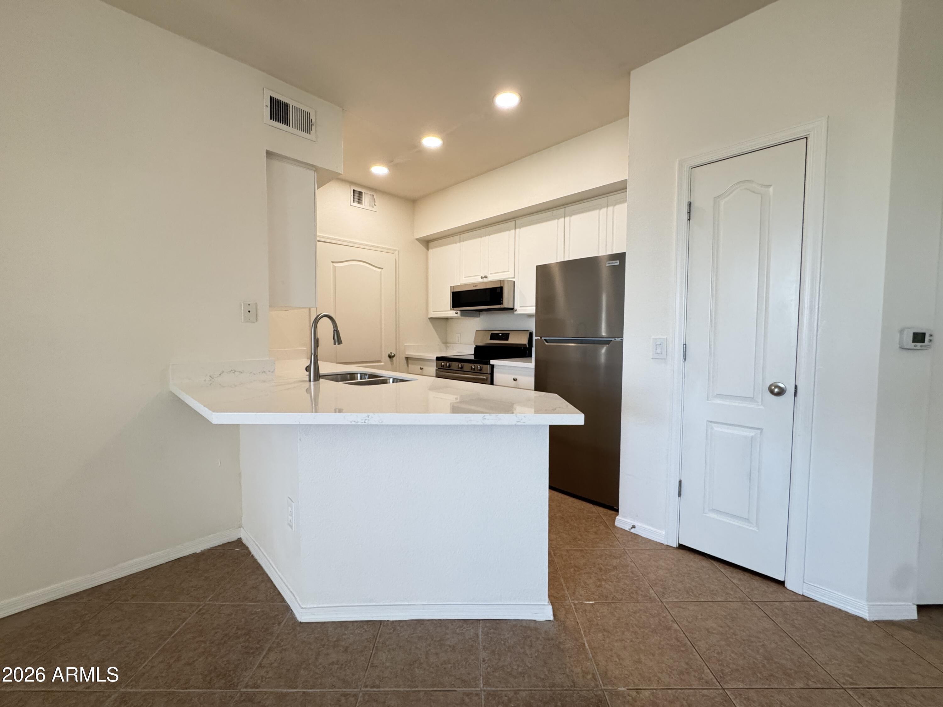 1701 East Colter Street, Unit 185 Phoenix, AZ 85016 - Photo 3 of 26 IMG_3141