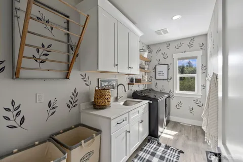 $2,995,000 | 19710 166th Avenue Northeast, Woodinville, WA 98072