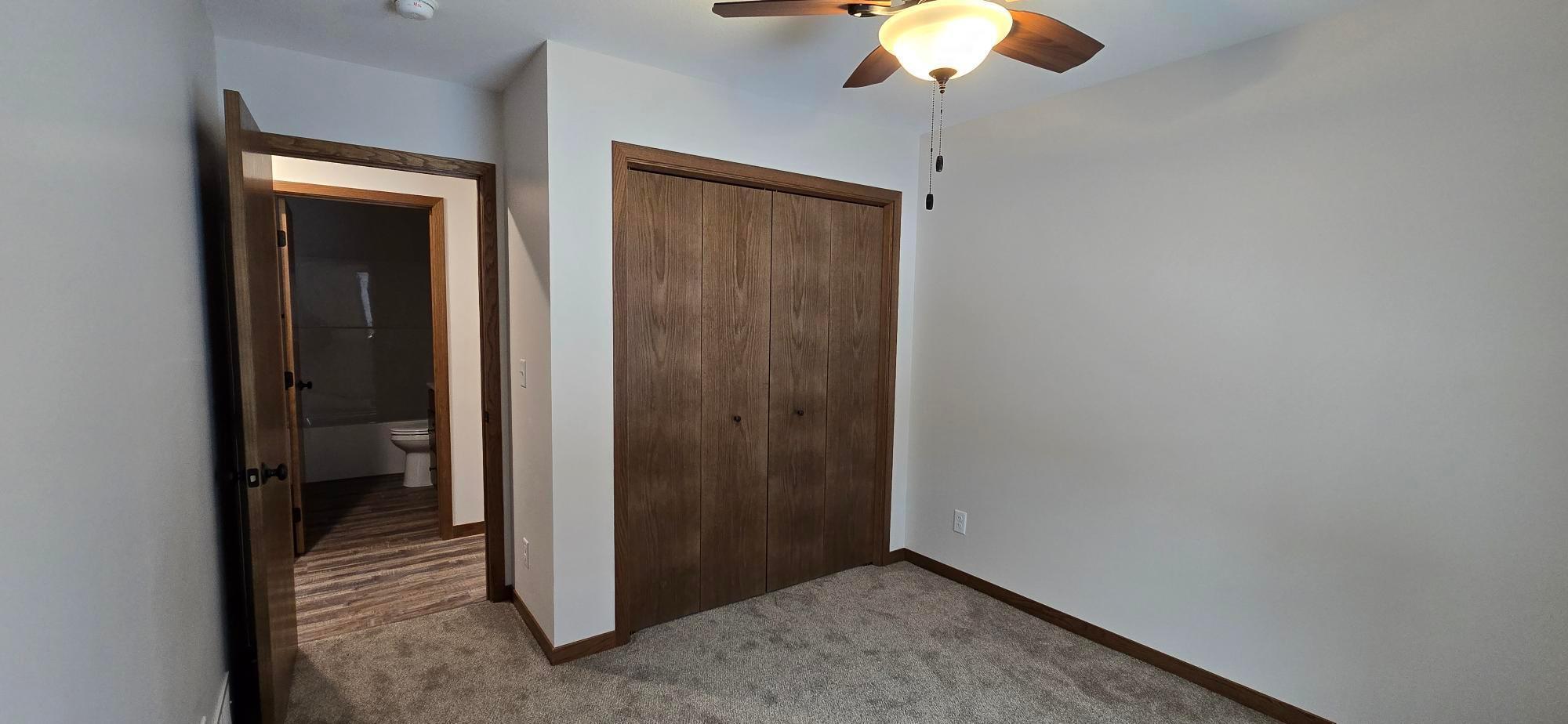 610 East 4th Street Albert Lea, MN 56007 - Photo 24 of 34