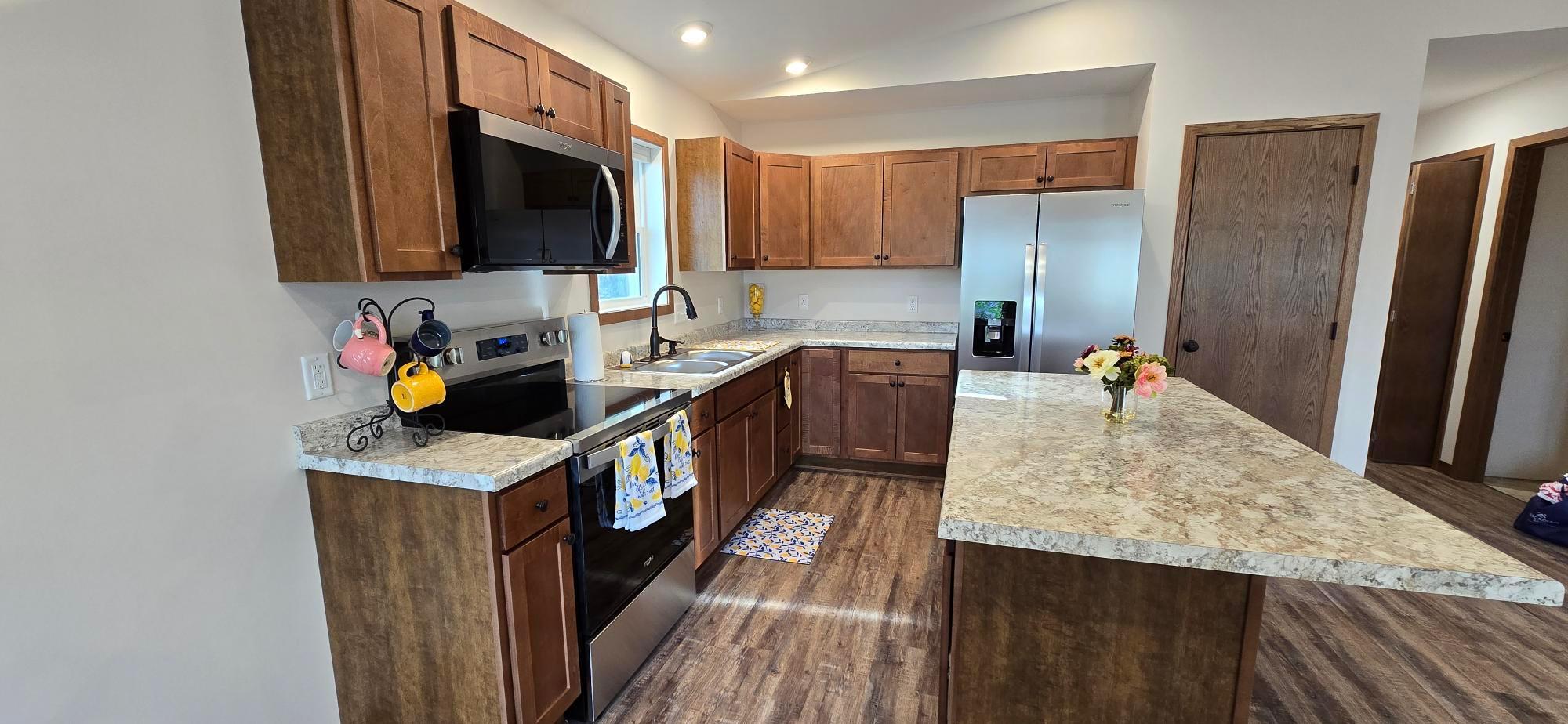 610 East 4th Street Albert Lea, MN 56007 - Photo 5 of 34