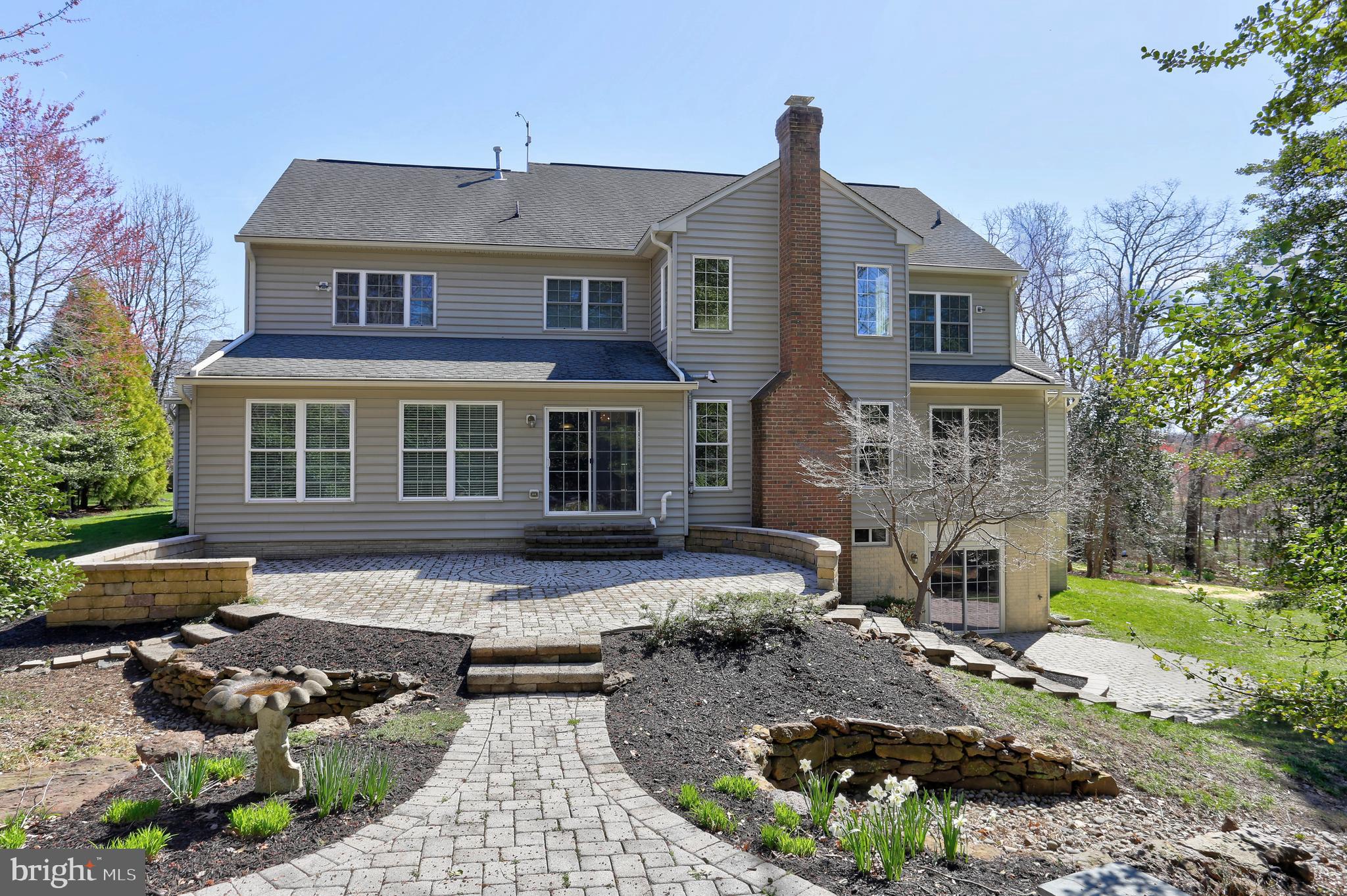 1618 Braid Hills Drive Pasadena, MD 21122 - Photo 79 of 92 Beautifully landscaped!