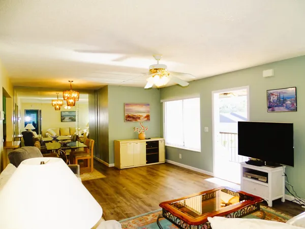 $1,500 | 409 Pine Glen Lane, Unit A2, Greenacres, FL 33463