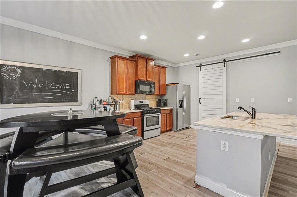 4940 Longview Run Decatur, GA 30035 - Photo 9 of 30