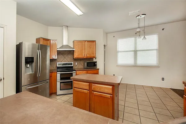 $2,500 | 5712 Eureka Bend, McKinney, TX 75070