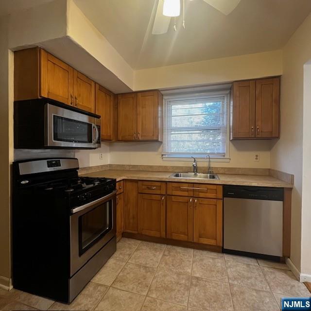 435 Birchwood Road Northvale, NJ 07647 - Photo 11 of 31