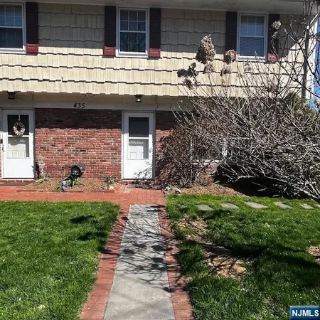 $2,950 | 435 Birchwood Road, Northvale, NJ 07647