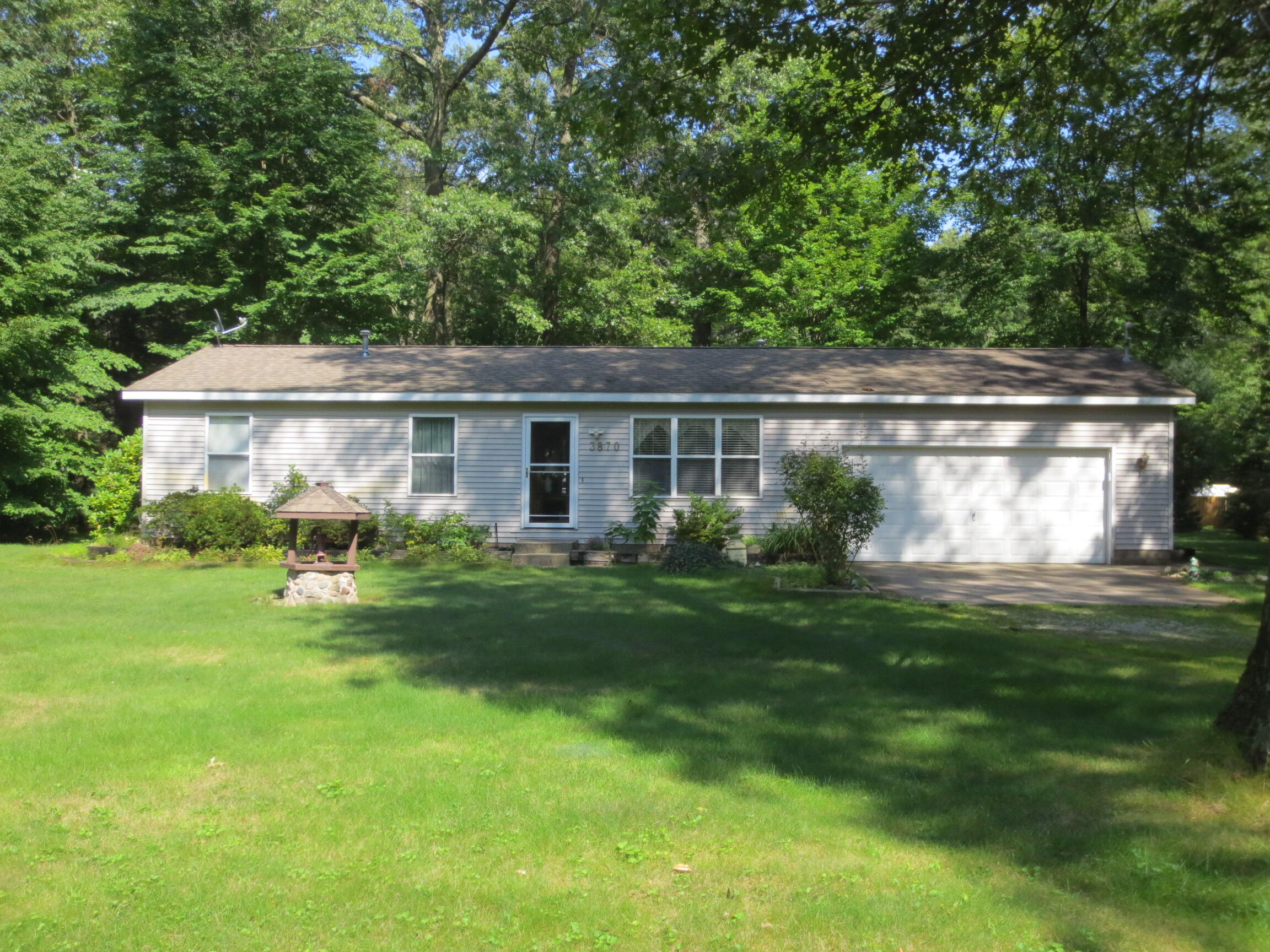 3870 Orshal Road Whitehall, MI 49461 - Photo 1 of 29 IMG_6822