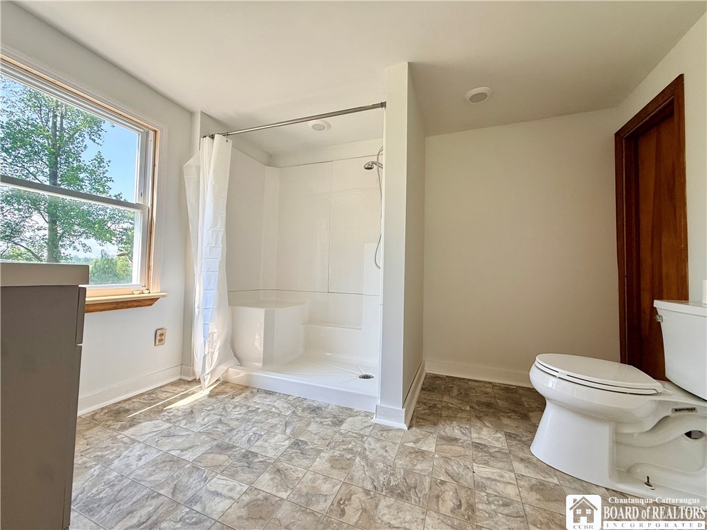 11577 Center Road Sheridan, NY 14048 - Photo 10 of 33 Full bath 1