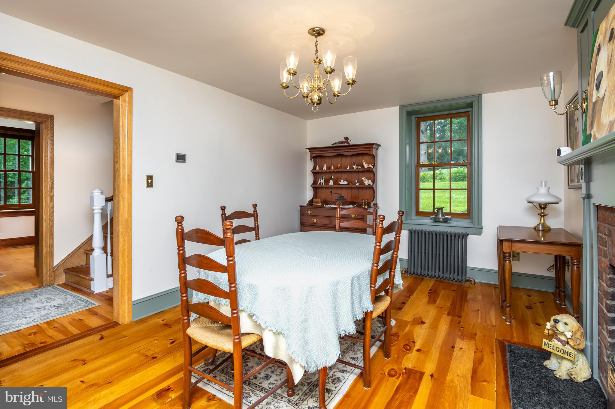 387 Tomlinson Road Huntingdon Valley, PA 19006 - Photo 8 of 30 Stunning hardwood floors extend throughout