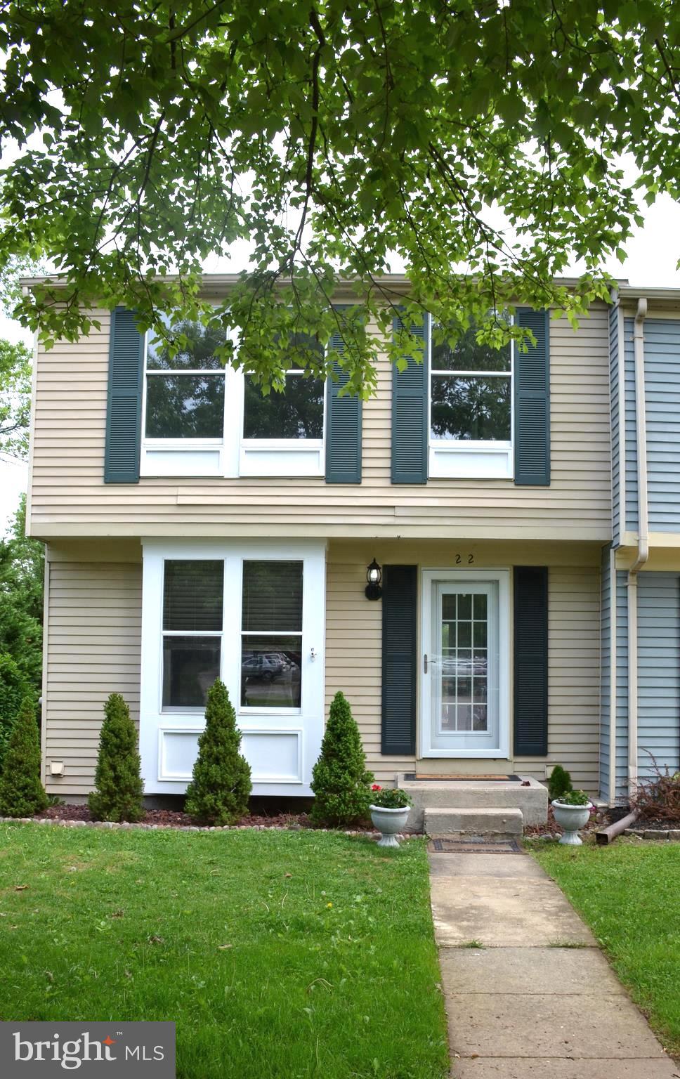 22 Trailwood Road Nottingham, MD 21236 - Photo 2 of 27 End of Group, End of Street