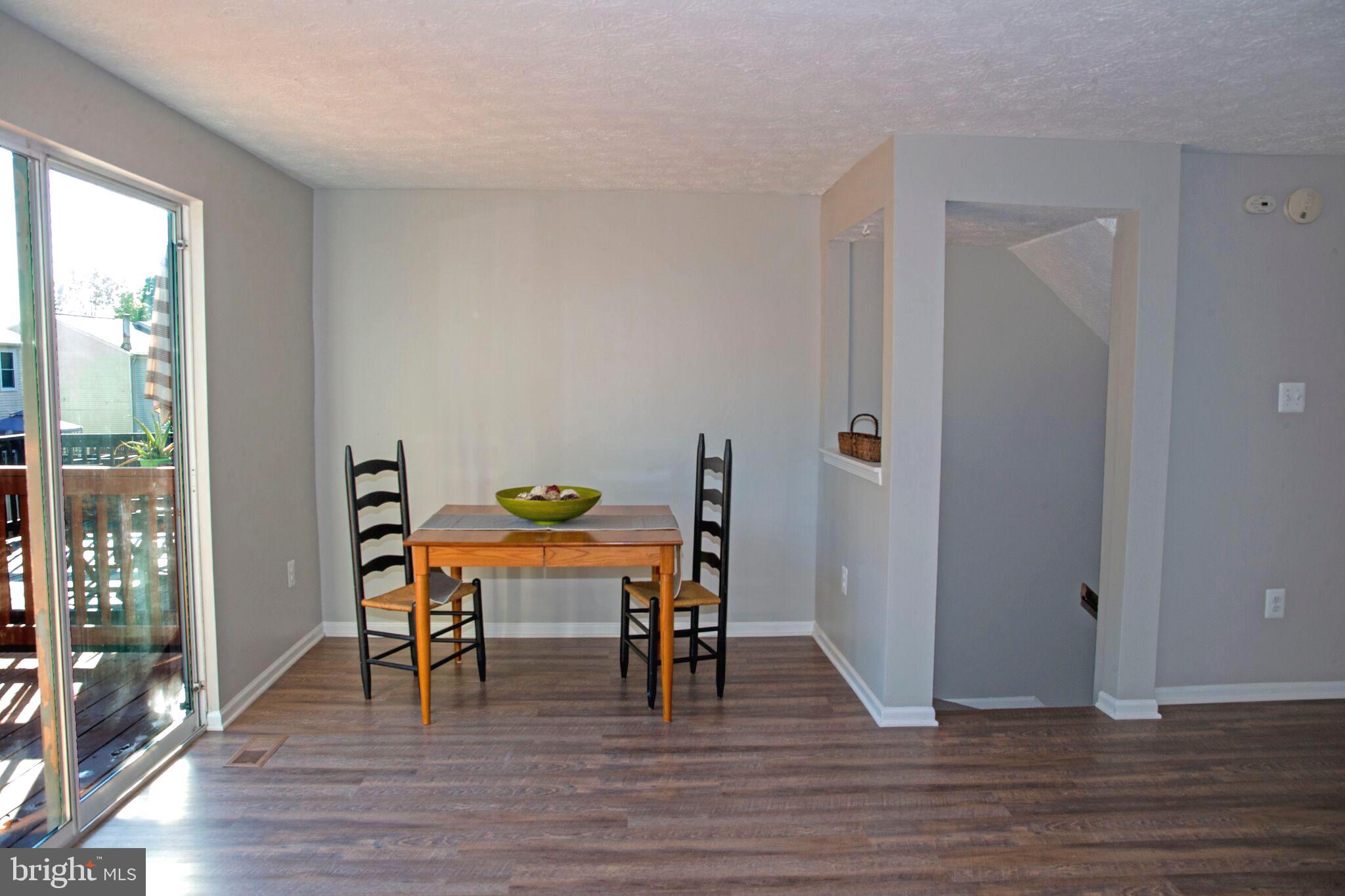 22 Trailwood Road Nottingham, MD 21236 - Photo 12 of 27 Dining Area