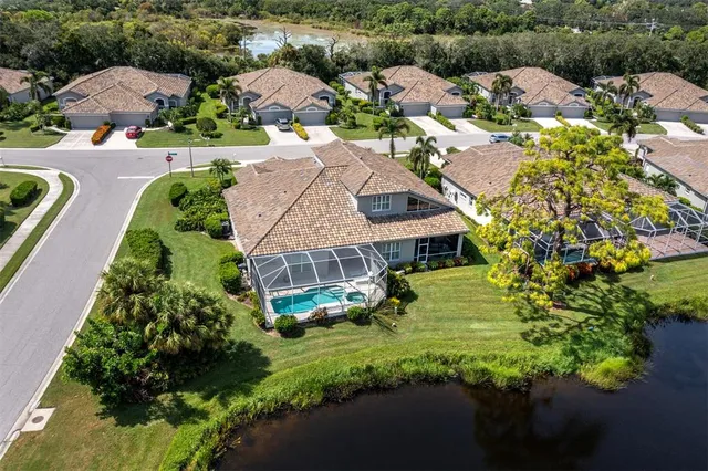 $637,000 | 8737 Pebble Creek Lane, Sarasota, FL 34238