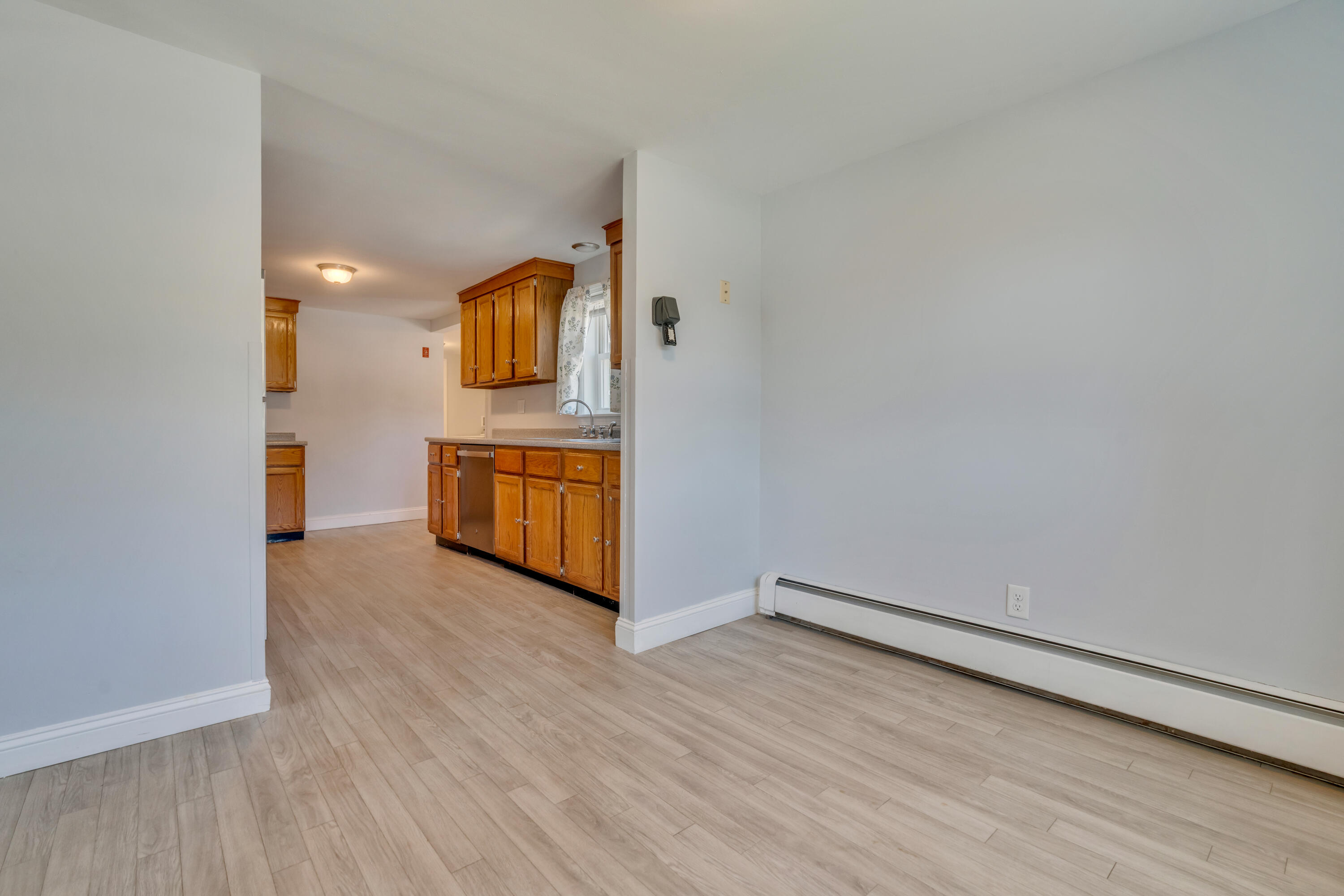653 Main Street Springvale, ME 04083 - Photo 16 of 30 _DSC9818