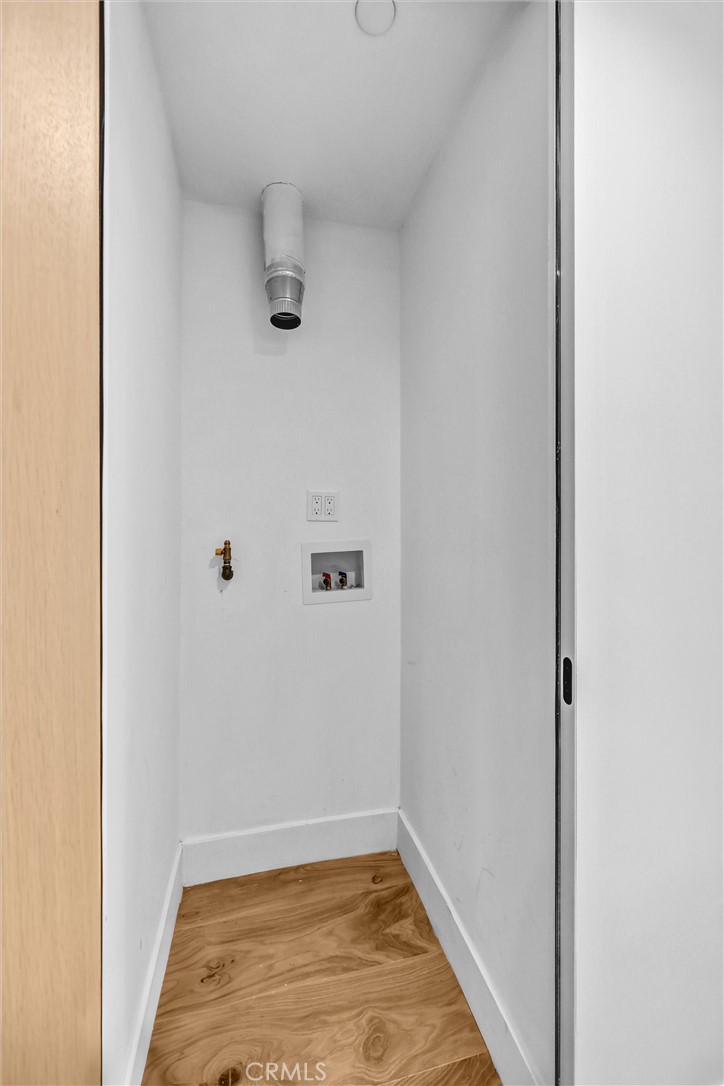 10352 Riverside Drive, Unit 102A Toluca Lake, CA 91602 - Photo 30 of 44