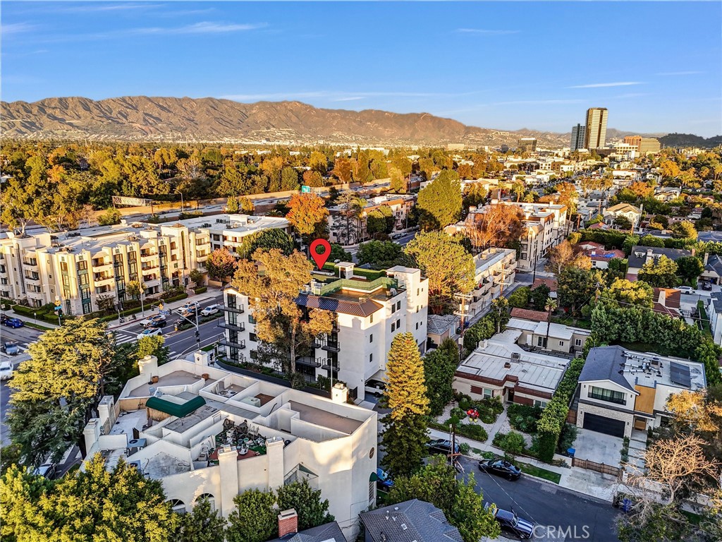 10352 Riverside Drive, Unit 102A Toluca Lake, CA 91602 - Photo 39 of 44