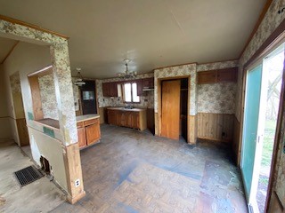1464 900 East Road Tower Hill, IL 62571 - Photo 8 of 24