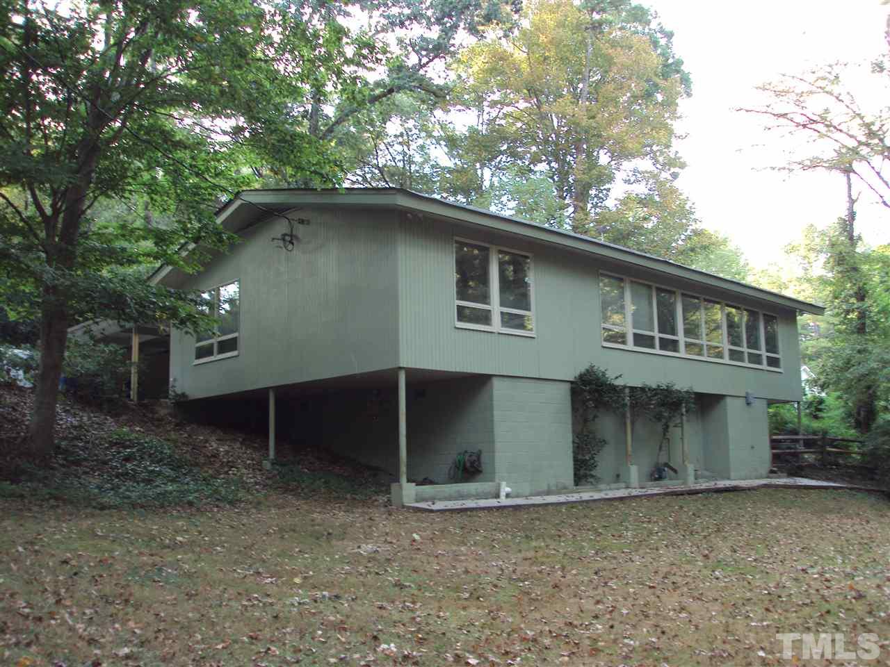 3104 Buckingham Road Durham, NC 27707 - Photo 2 of 20