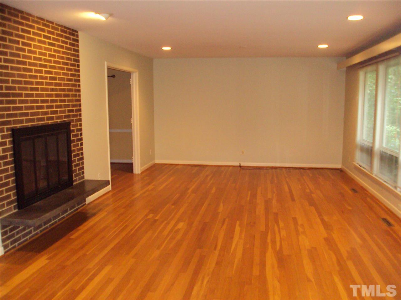 3104 Buckingham Road Durham, NC 27707 - Photo 6 of 20