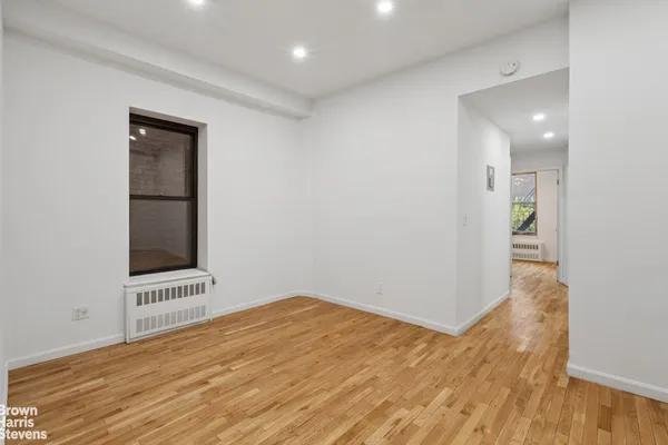 $329,000 | 2159 1st Avenue, Unit 2D | East Harlem