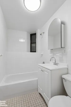 $329,000 | 2159 1st Avenue, Unit 2D | East Harlem