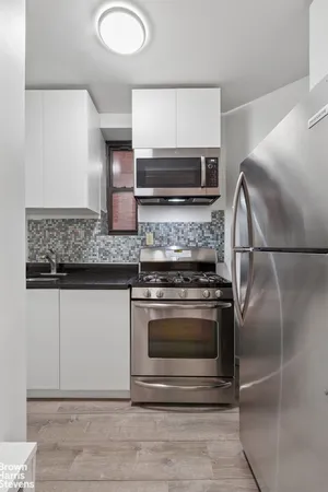 $329,000 | 2159 1st Avenue, Unit 2D | East Harlem