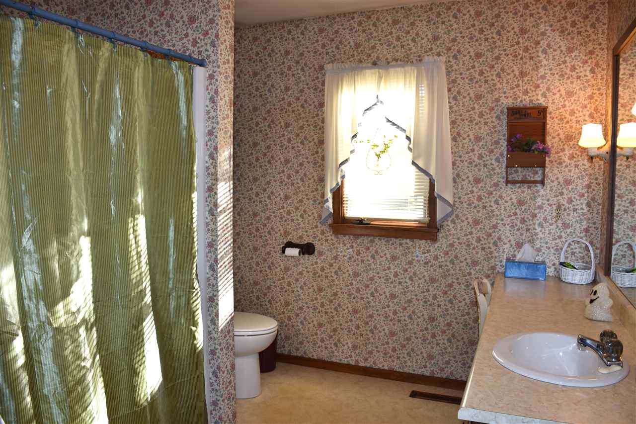 7 White Street Barre, VT 05641 - Photo 9 of 31 Gallery Image 9