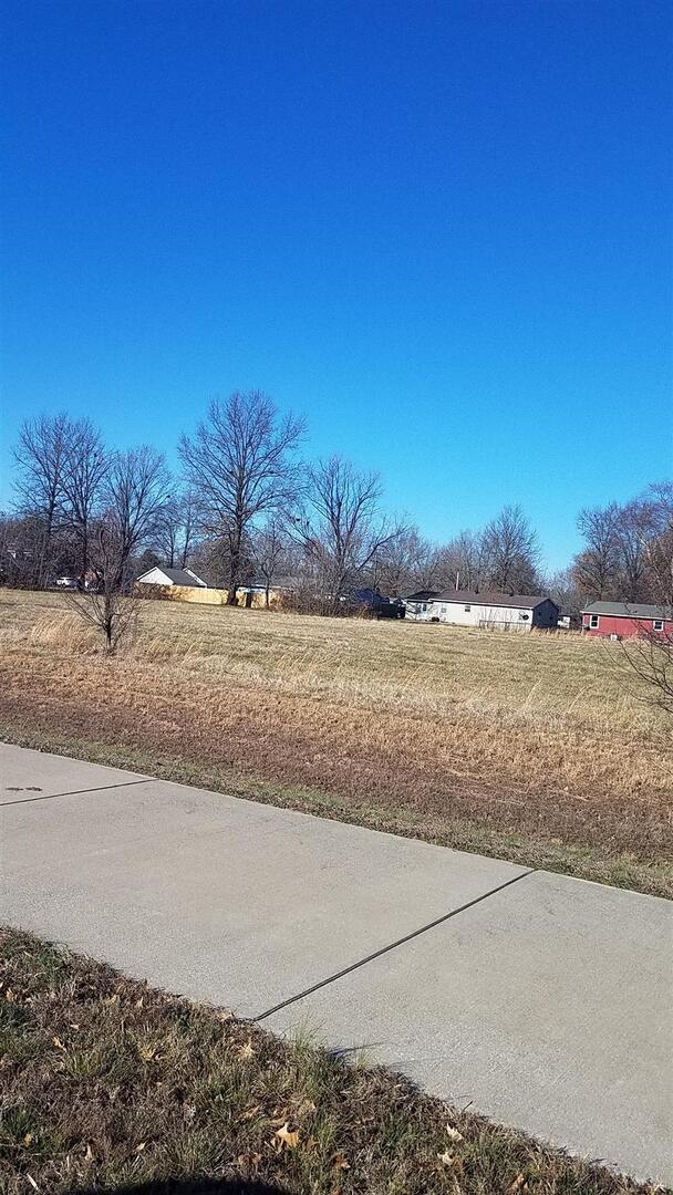 1 North Frontage Road Carterville, IL 62918 - Photo 3 of 4