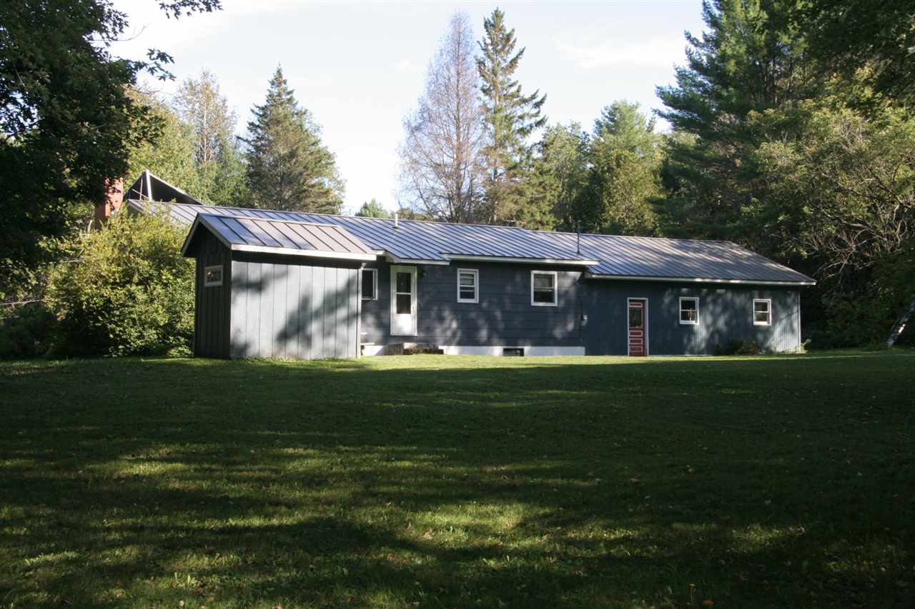 64 Johnson Road St. Johnsbury, VT 05819 - Photo 3 of 24