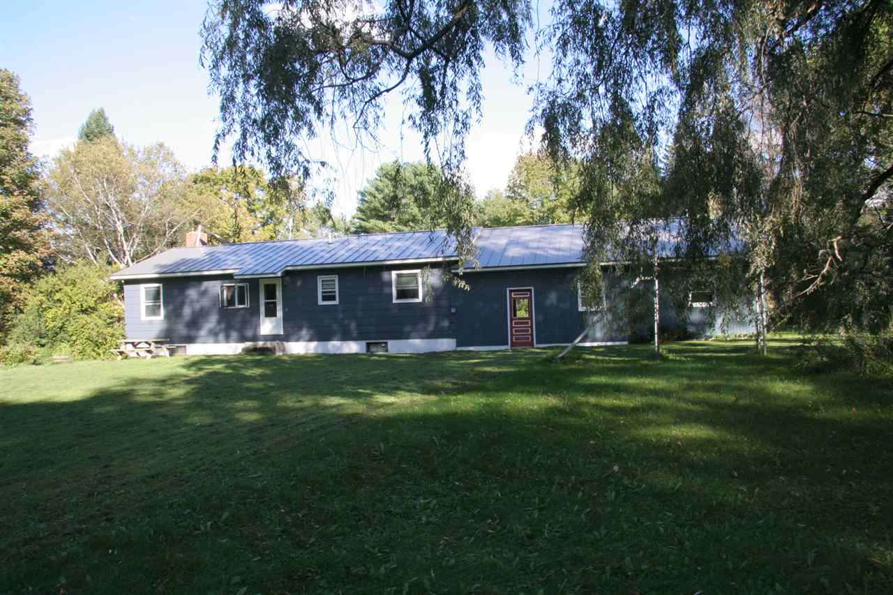 64 Johnson Road St. Johnsbury, VT 05819 - Photo 4 of 24