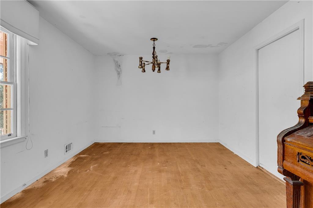 39 Harmony Grove Road Lilburn, GA 30047 - Photo 12 of 32 Gallery Image 12