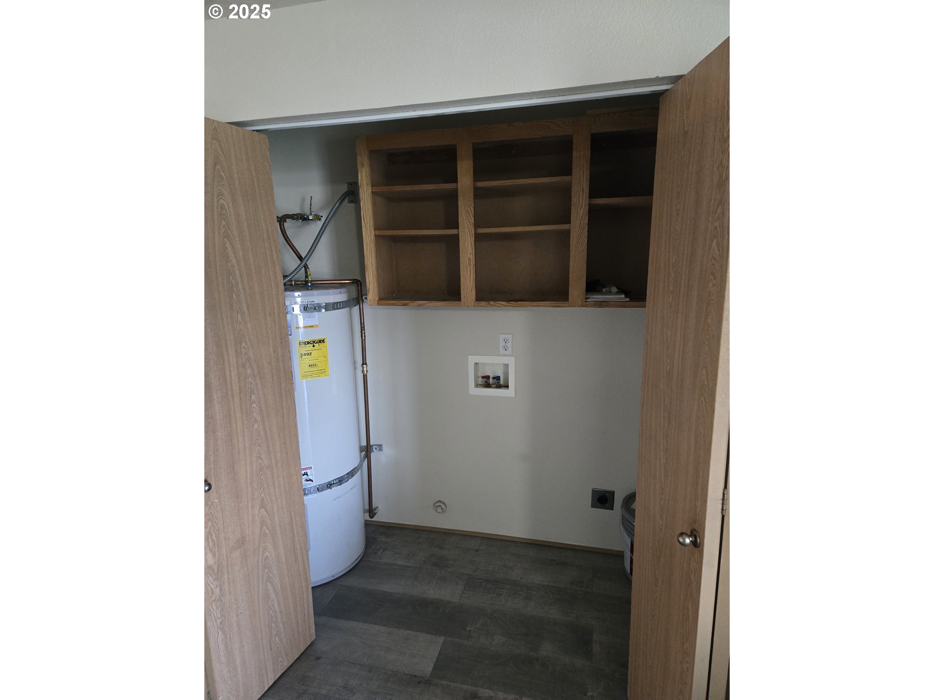 600 Southeast Carroll Street Winston, OR 97496 - Photo 9 of 17