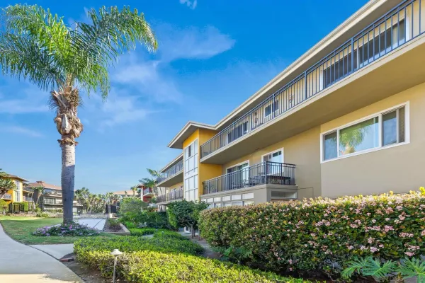 $1,399,000 | 5367 La Jolla Boulevard, Unit 60, La Jolla, CA 92037