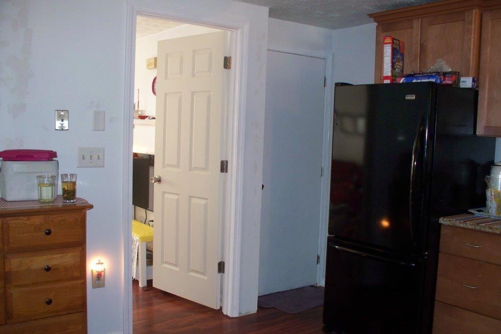 1 Crestwood Drive, Unit 22 Springvale, ME 04083 - Photo 5 of 27 Photo