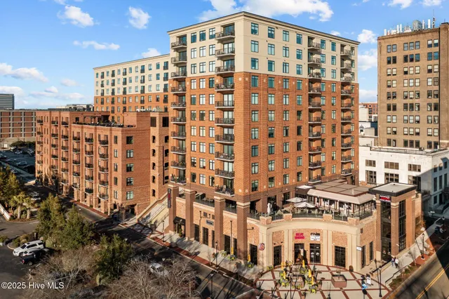 $649,000 | 240 North Water Street, Unit # 556, Wilmington, NC 28401