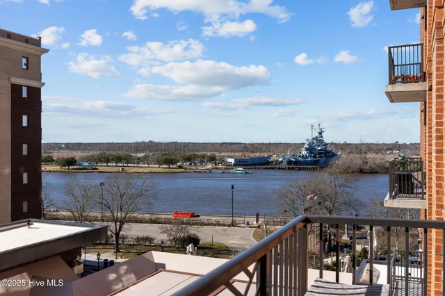 $649,000 | 240 North Water Street, Unit # 556, Wilmington, NC 28401