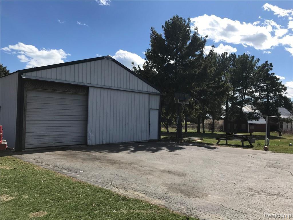 8580 US Turnpike Road Newport, MI 48166 - Photo 32 of 38 MS45xZMMR%+OW1dDtn3ACQ.jpg