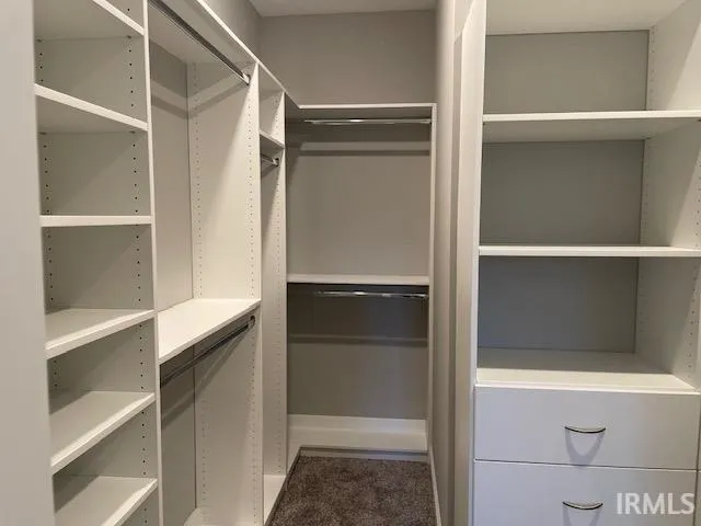 $629,900 | 9504 Tradition Drive, Yorktown, IN 47396