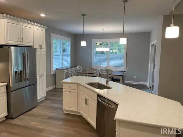 $629,900 | 9504 Tradition Drive, Yorktown, IN 47396