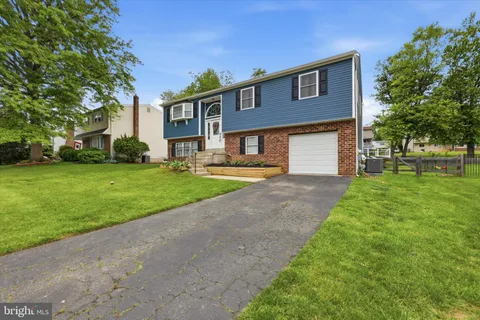 $520,000 | 26 Giles Lane, Aston, PA 19014