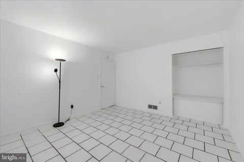 $520,000 | 26 Giles Lane, Aston, PA 19014