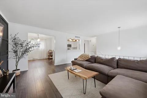 $520,000 | 26 Giles Lane, Aston, PA 19014