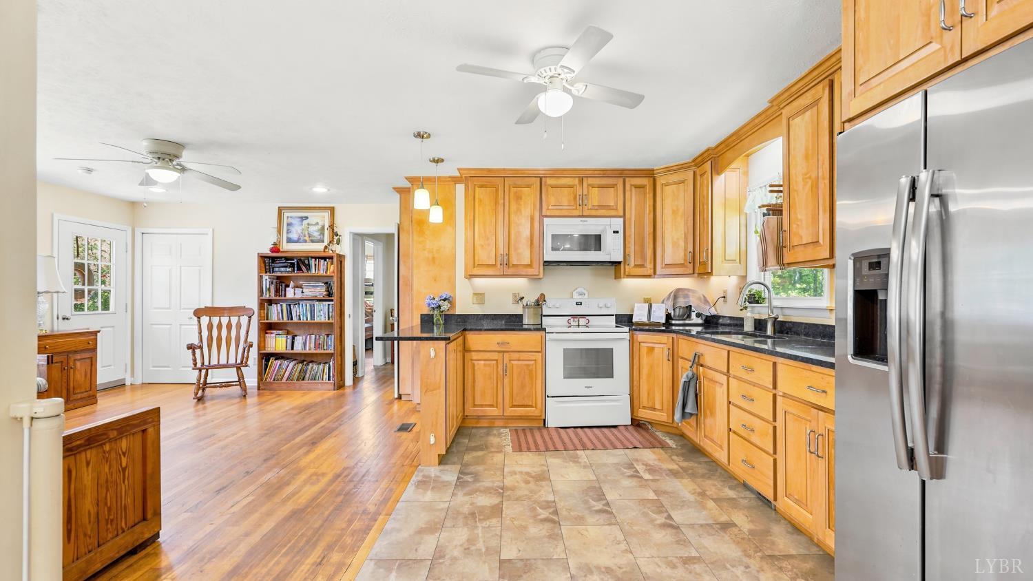 1321 Boxwood Farm Road Amherst, VA 24521 - Photo 6 of 60