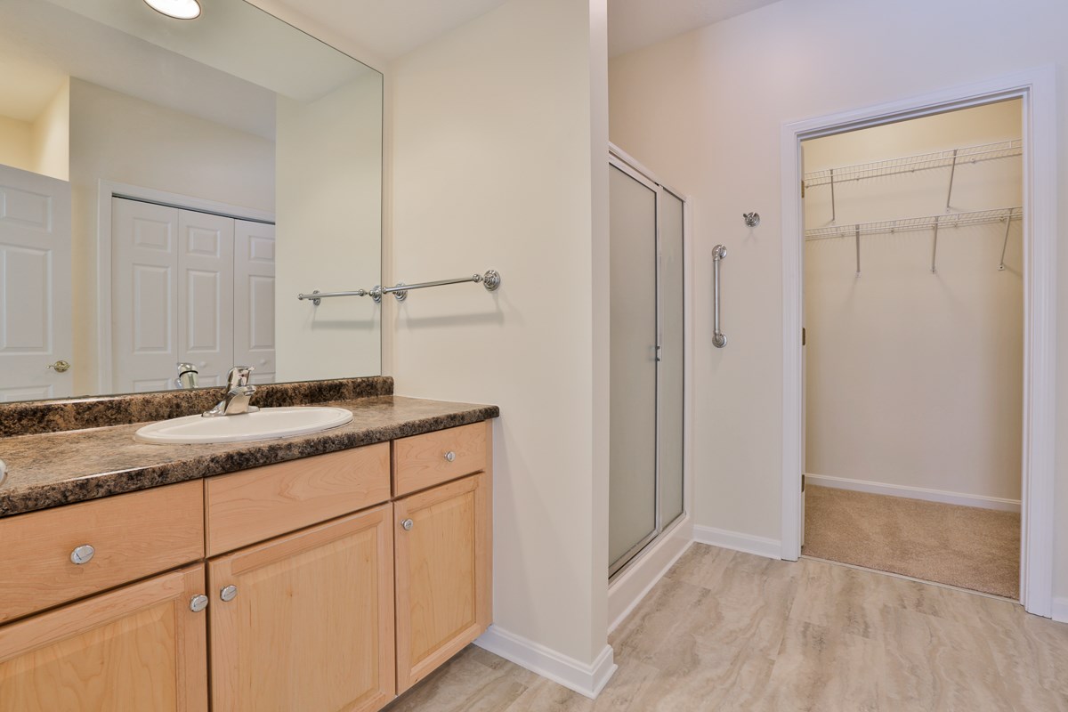 90 Old Stage Road Litchfield, NH 03052 - Photo 16 of 30