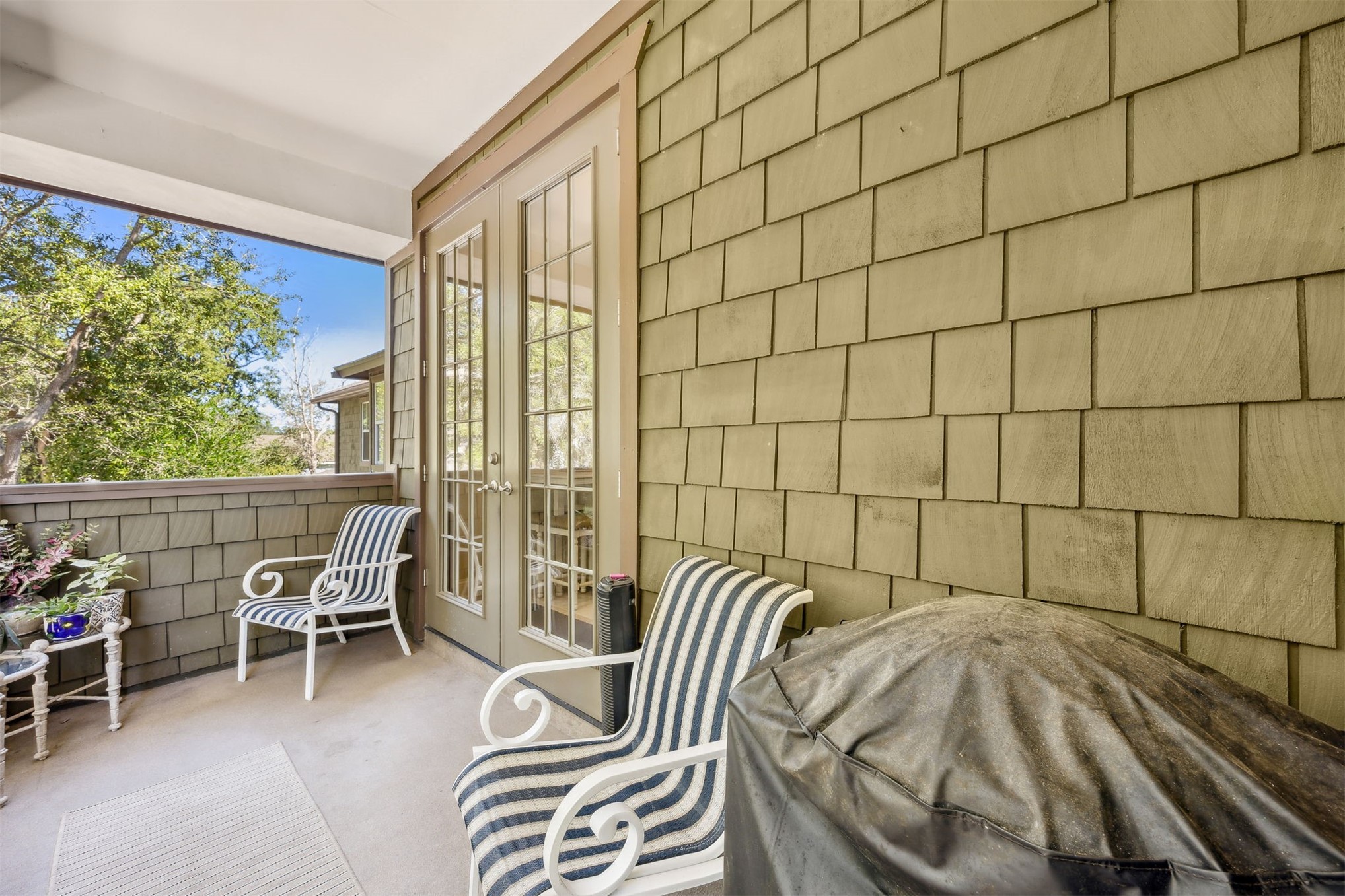 1839 Perimeter Park Road West, Unit 210 Fernandina Beach, FL 32034 - Photo 16 of 37 back covered porch